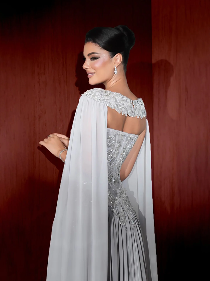 2026 Luxury Beaded Gray Strapless A Line Evening Gown With Detachable Cape Sleeves For Women