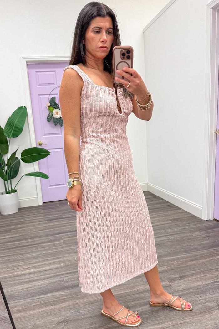 pale blush pink keyhole opening detail sleeveless textured knit midi dress