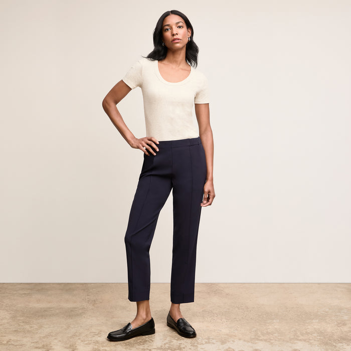 Front image of a woman wearing Avi Scoopneck T-Shirt - Organic Ribbed Pima Cotton :: Beige Melange
