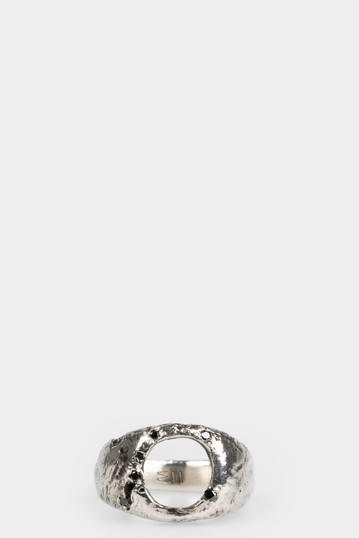 Enris Mars | Black diamonds crater ring