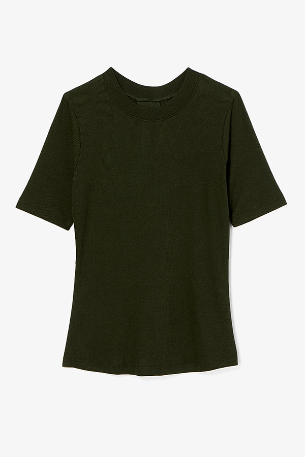 Black t-shirt on a white background | Exclude | Still