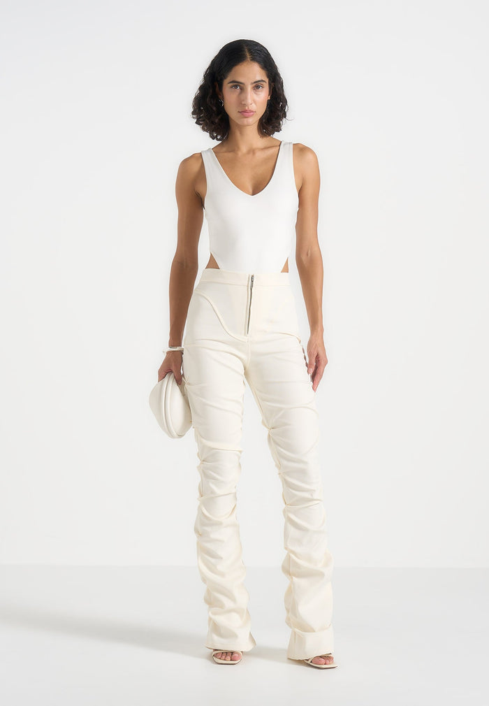 caroline-tacked-twill-fit-and-flare-trousers-white