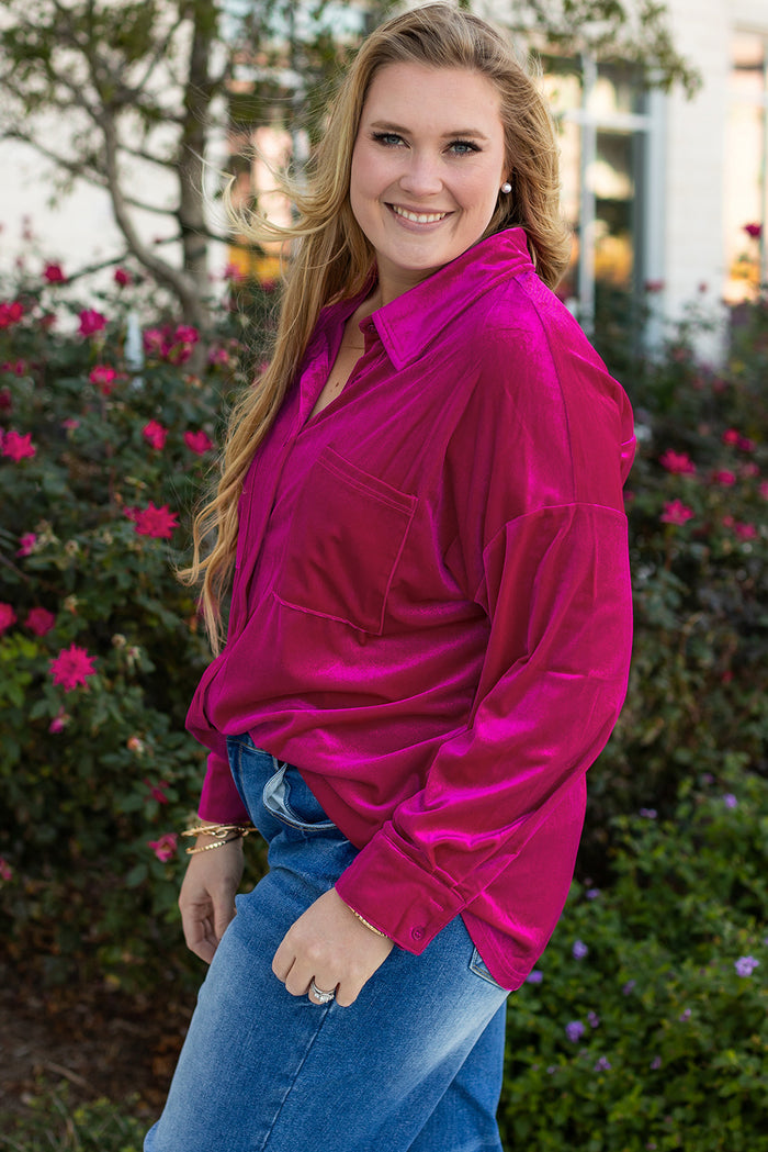 Chemise à épaules tombantes et poche poitrine en velours rose vif de grande taille-A WOMAN WE LOVE