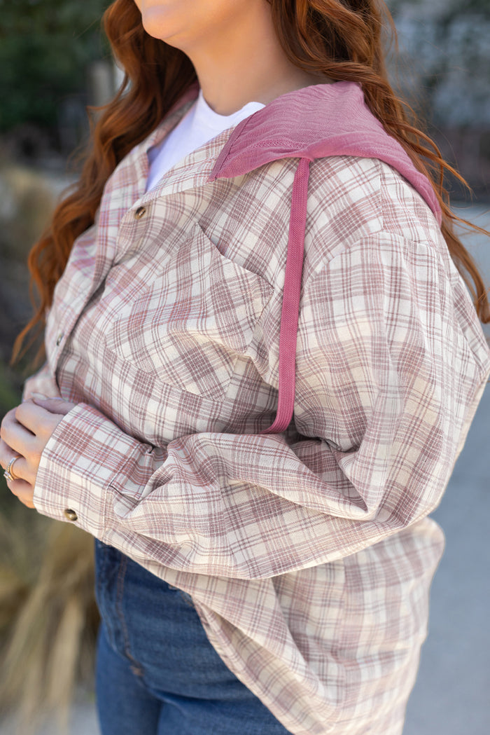 Chemise boutonnée à capuche avec cordon de serrage et imprimé à carreaux Bonbon, grande taille-A WOMAN WE LOVE