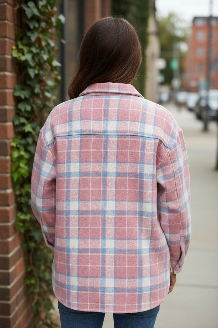 Chemise en flanelle avec poche à rabat et carreaux roses