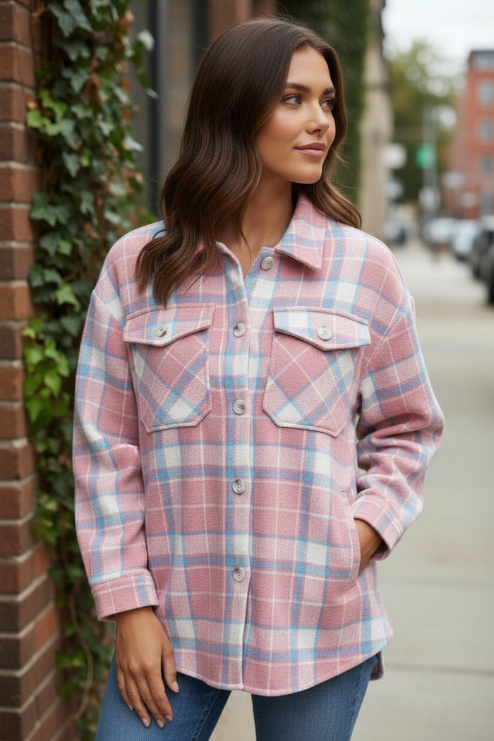 Chemise en flanelle avec poche à rabat et carreaux roses