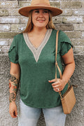 Chemisier brodé à manches drapées et col en V de grande taille vert noirâtre-A WOMAN WE LOVE