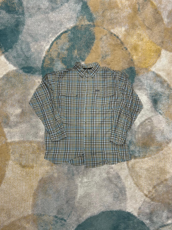 Columbia Titanium Plaid Blue and White Shirt