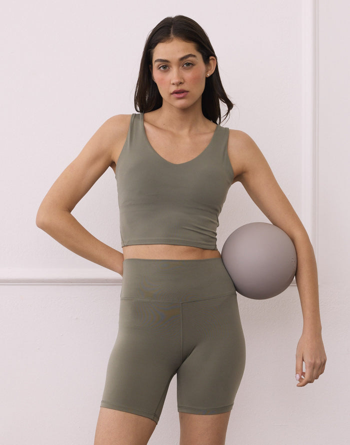 Day Kind Tank in Olive