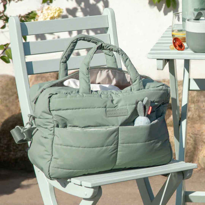 Done by Deer® Previjalna torba Quilted Green Done by Deer