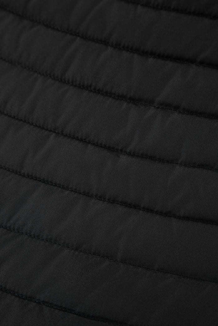 Doudoune matelassée noire à fermeture éclair de couleur unie-A WOMAN WE LOVE
