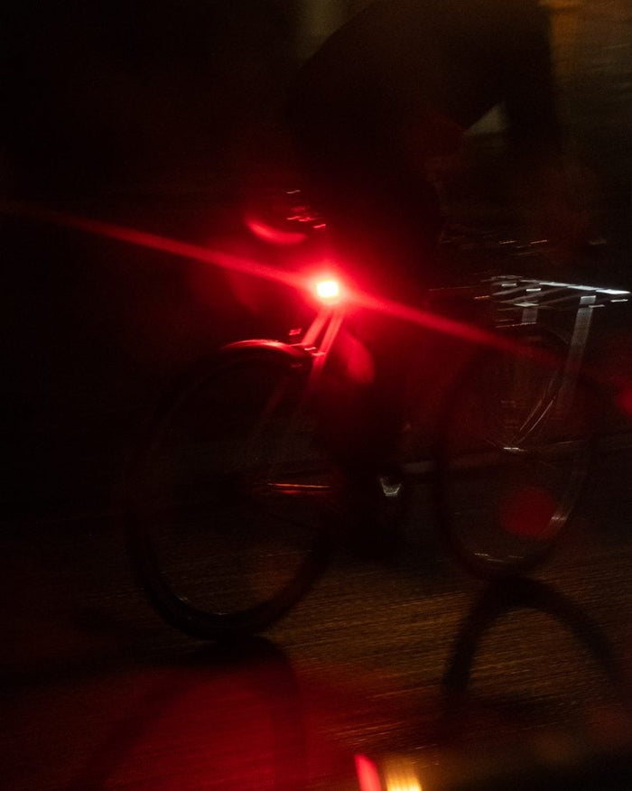 Éclairage arrière vélo Knog - Blinder Rear