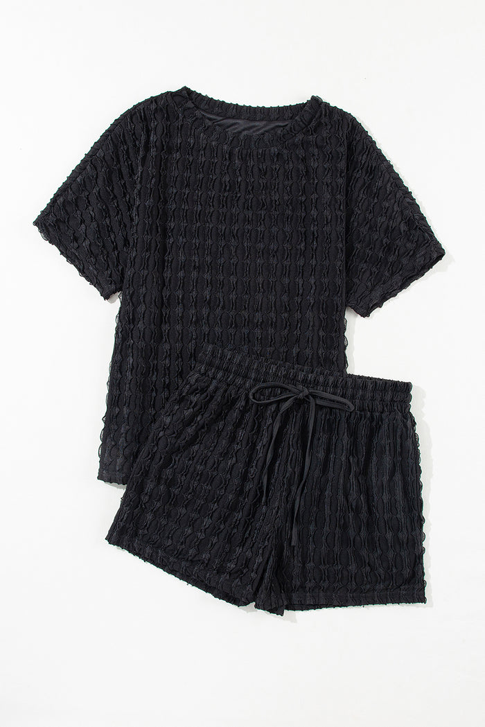 Ensemble haut texturé noir à manches courtes et short à cordon de serrage-A WOMAN WE LOVE