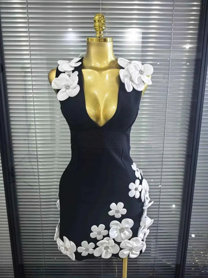 Flora Sleeveless Sexy V-Neck Florals Bodycon Mini Bandage Dress
