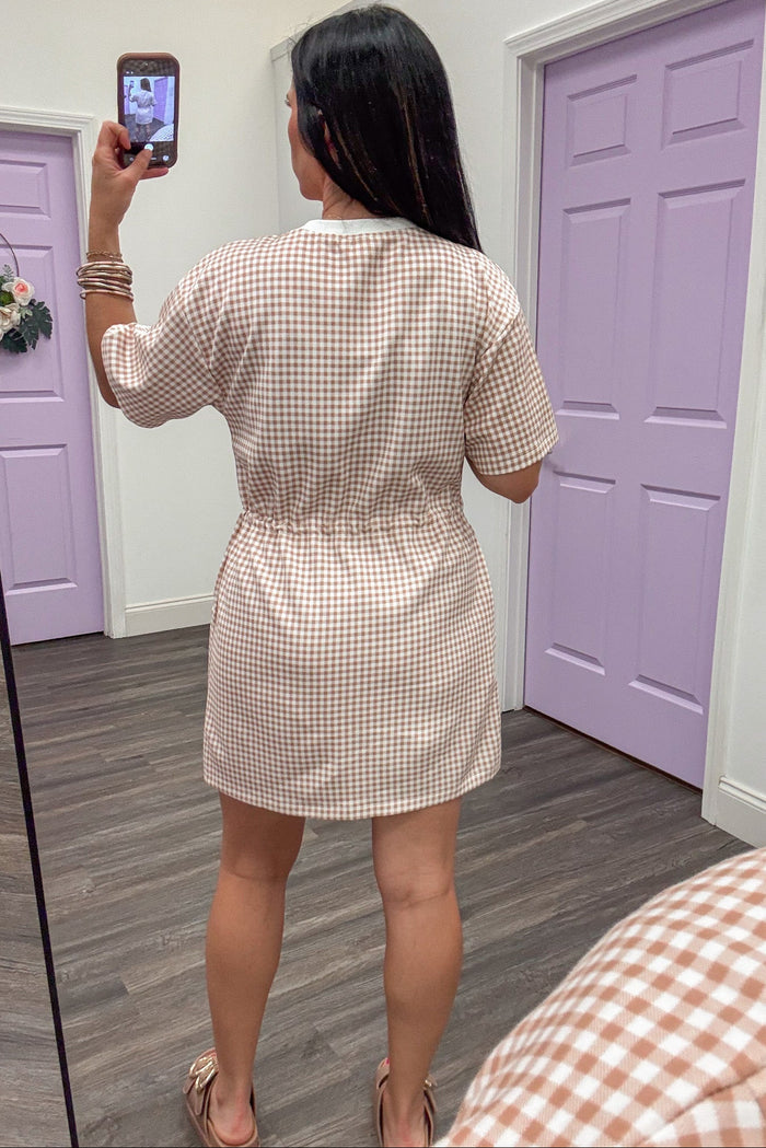 tan and white gingham checkered print cinch waist short sleeve knit short dress