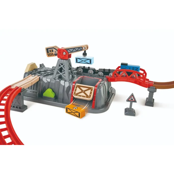 Hape Railway Bucket Builder Set