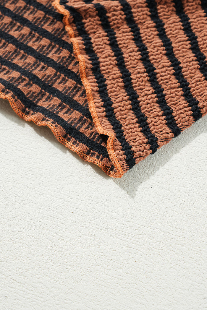 Haut à manches longues Henley texturé à rayures marron *