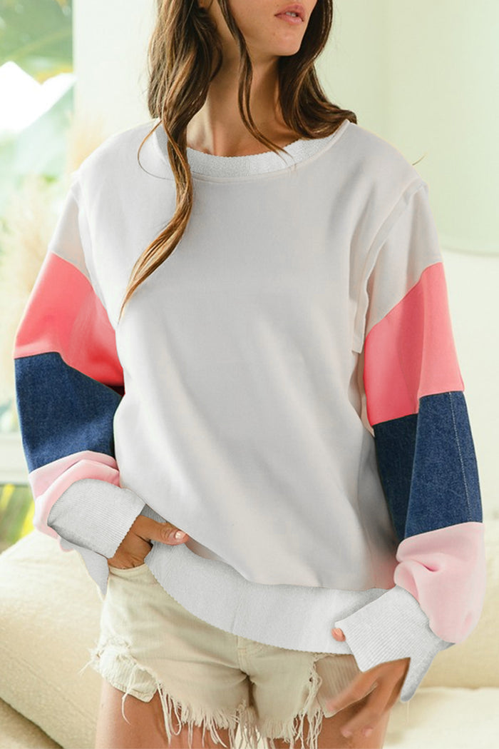 Haut blanc à manches longues en French Terry color block