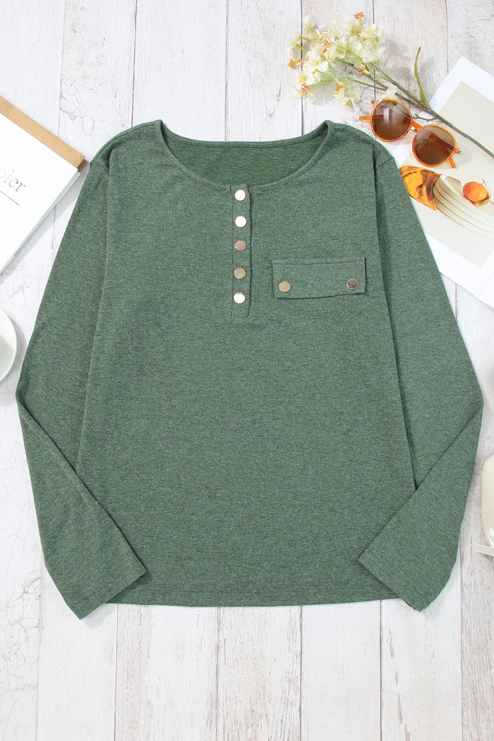 Haut Henley vert brume à manches longues et bouton-pression