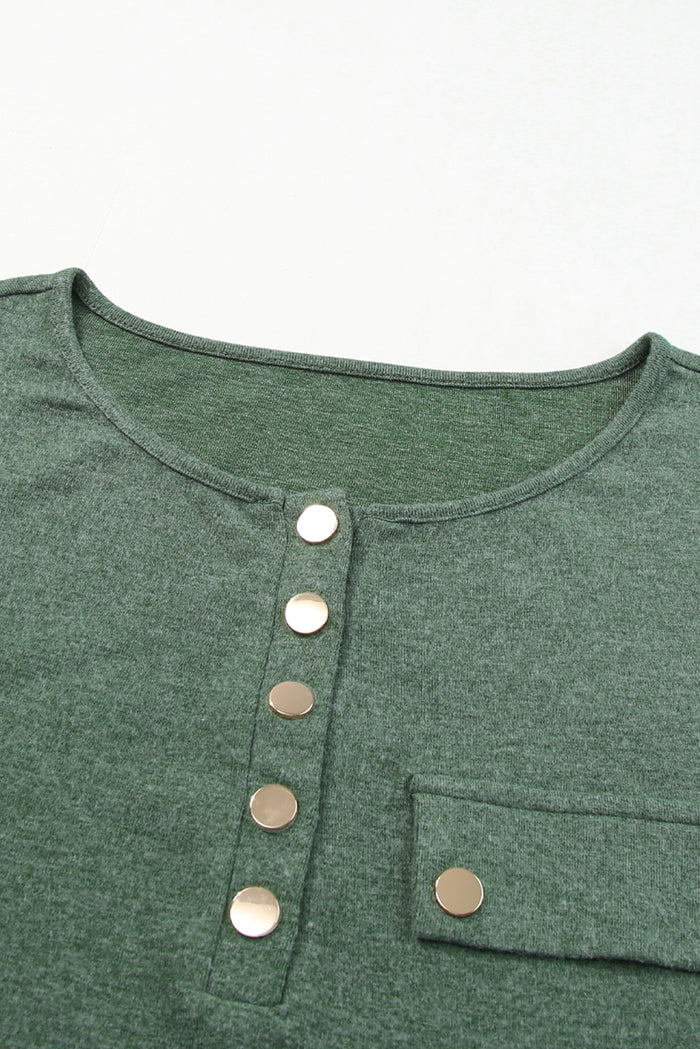 Haut Henley vert brume à manches longues et bouton-pression