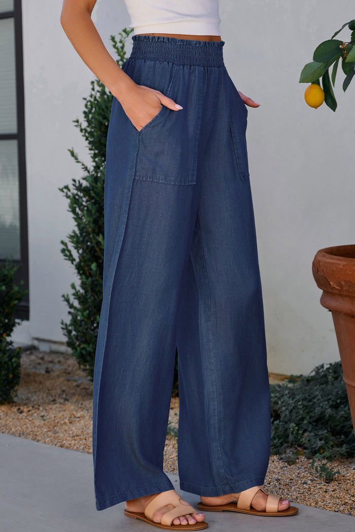 Jean large taille haute smocké à volants et poches latérales