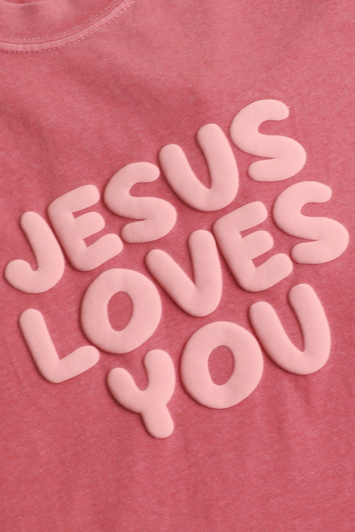 crimson with puff letter Jesus Loves You graphic short sleeve heavyweight cotton tee