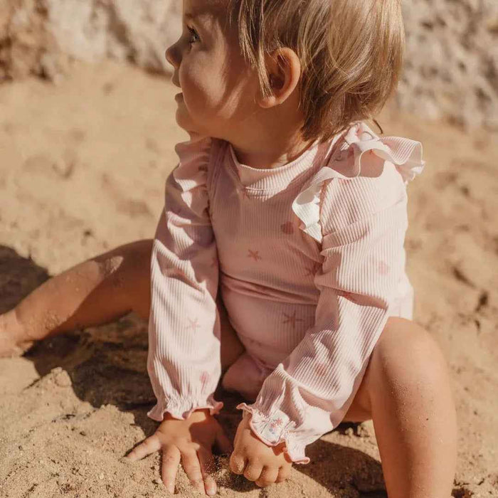 Little Dutch® Otroške enodelne kopalke z dolgimi rokavi Dreamy Seashells Little Dutch