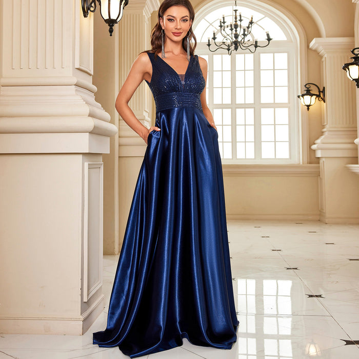 Long Maxi Dress Formal Prom Gown With V-Neckline And Pockets - Rosymae