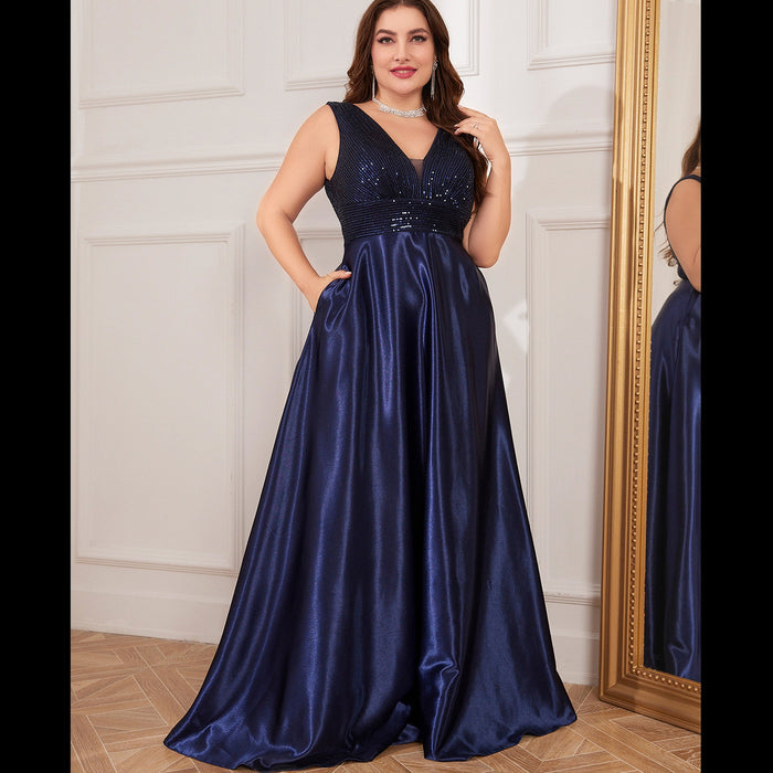 Long Maxi Dress Formal Prom Gown With V-Neckline And Pockets - Rosymae