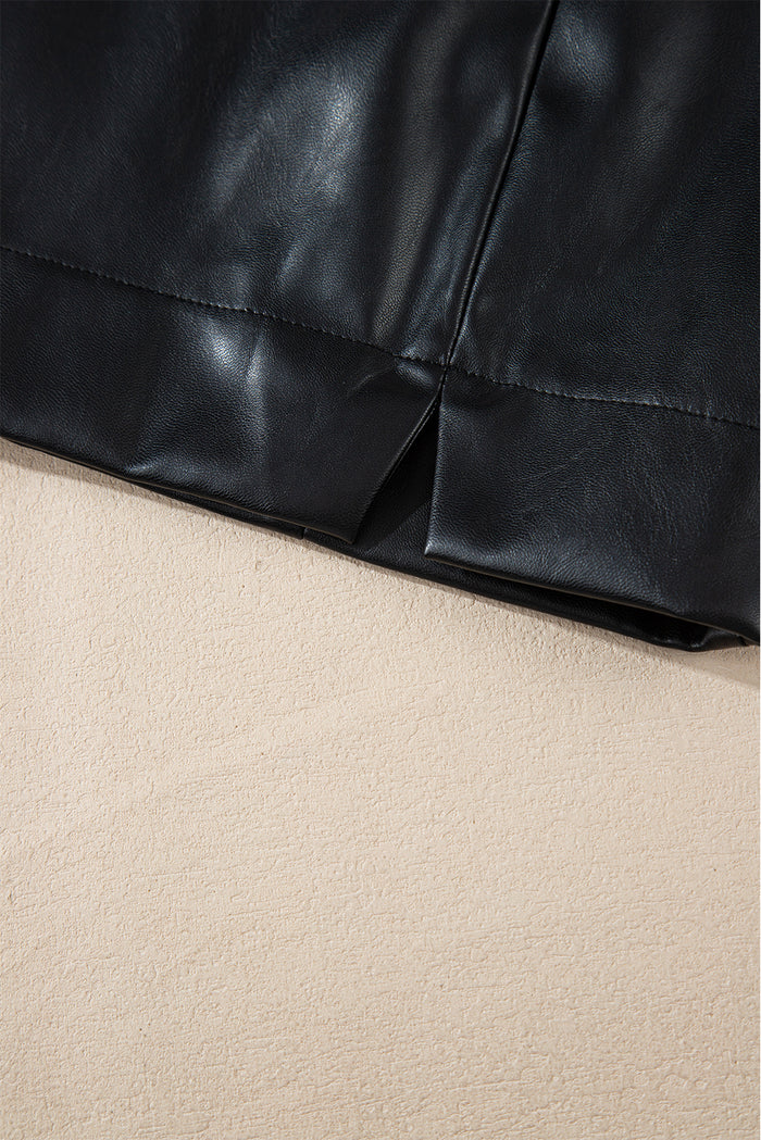 Mini-jupe taille haute coupe slim en cuir PU noir avec fentes latérales