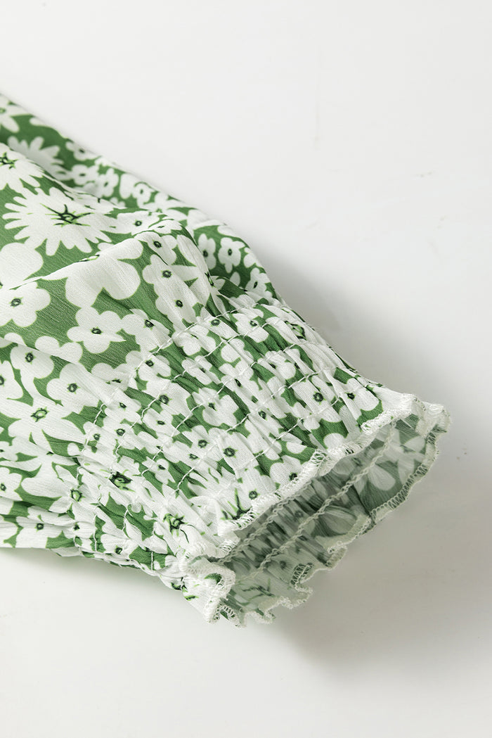 Mini-robe à imprimé floral et col carré, taille froncée, volants à plusieurs niveaux vert