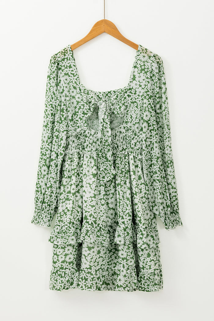 Mini-robe à imprimé floral et col carré, taille froncée, volants à plusieurs niveaux vert