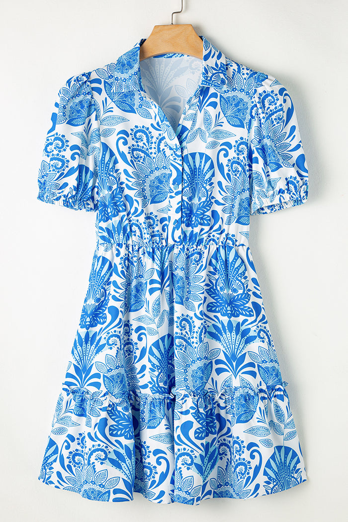 Mini-robe à volants à la taille avec cordon de serrage *