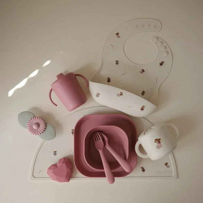 Mushie® Silikonski slinček Fairy Mice Mushie