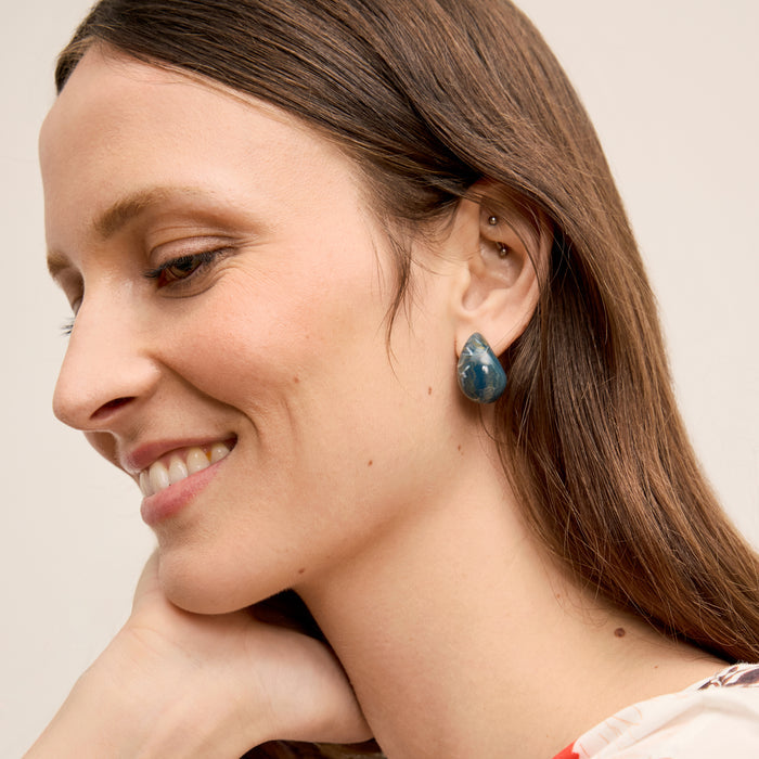 image of the reese earring in ocean