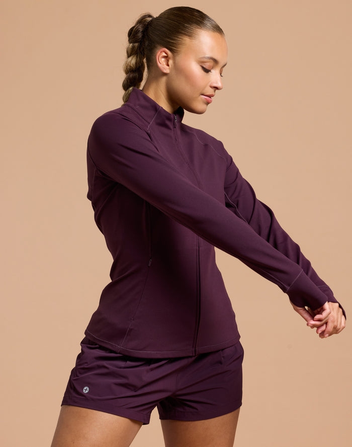 Relentless Full Zip in Grape Noir