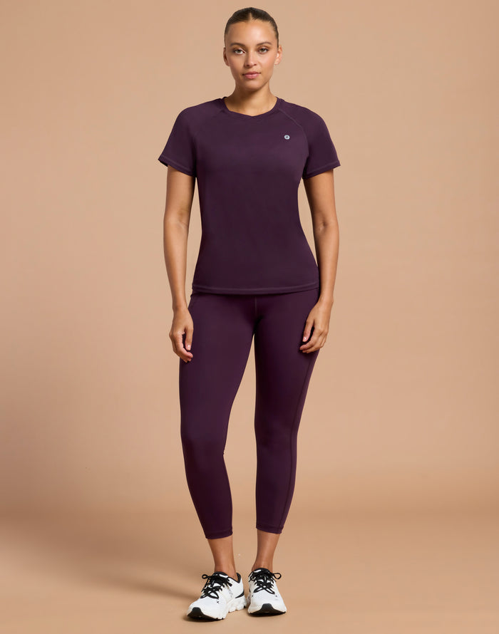 Relentless Tee in Grape Noir