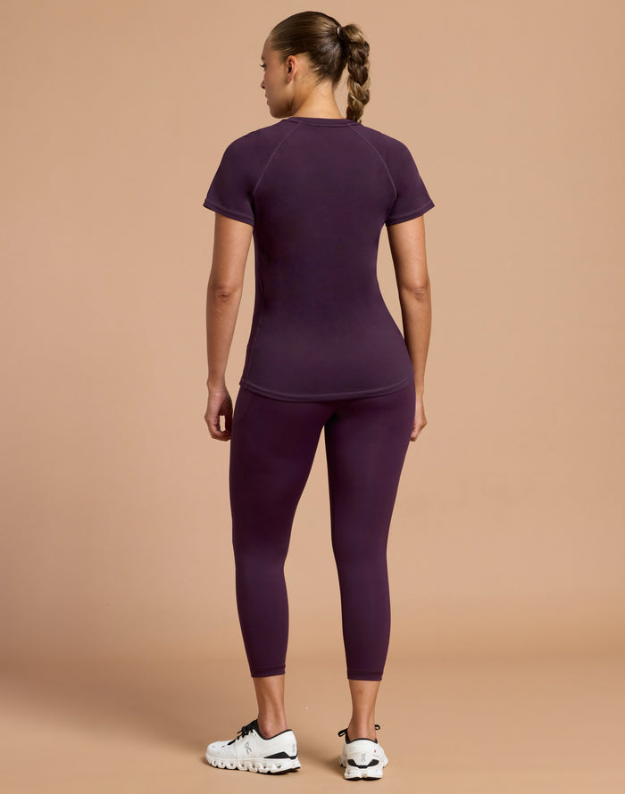 Relentless Tee in Grape Noir