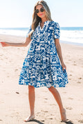 Robe ample florale bleue à col fendu et bordure Ricrac