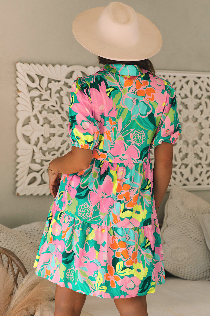 Robe babydoll boutonnée à col floral *