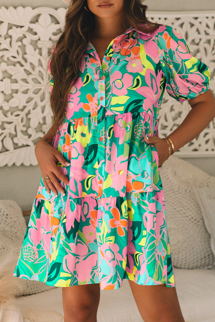 Robe babydoll boutonnée à col floral *