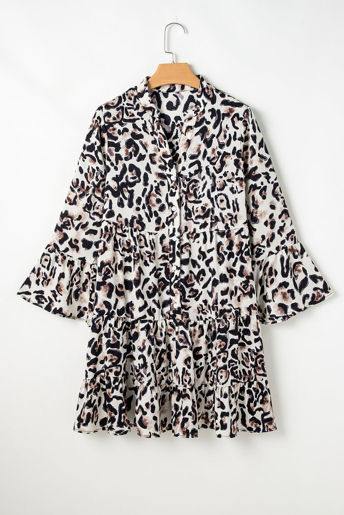 Robe noire à imprimé léopard boutonnée sur le devant *