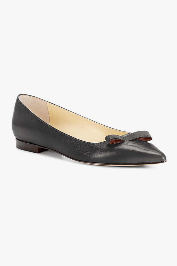 image of the natalie flat in black | Exclude | Grid