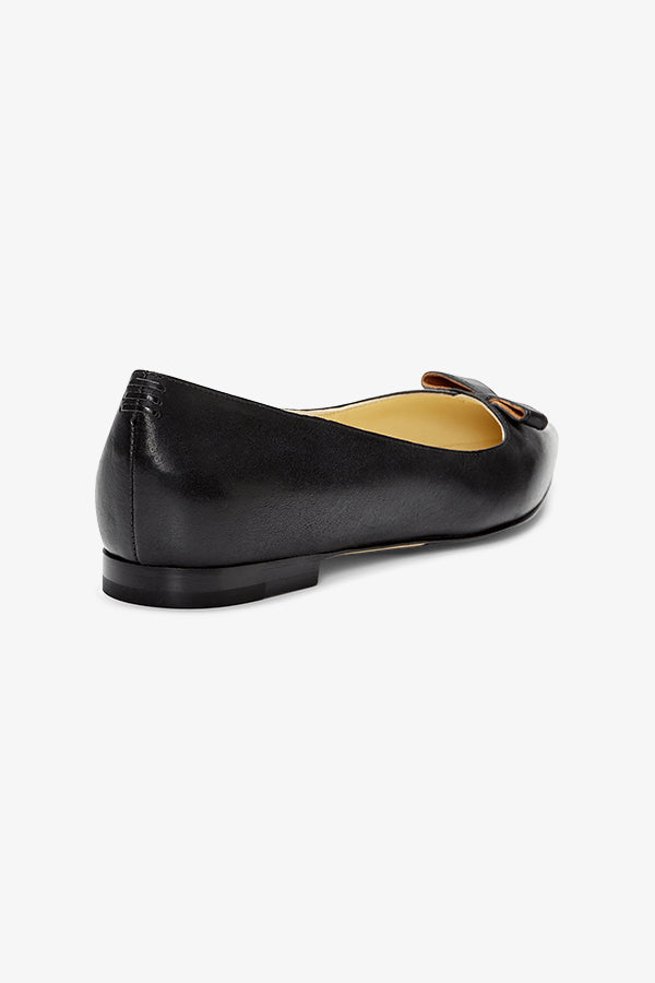 image of the natalie flat in black | Exclude | Grid Hover