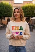 Sweat-shirt graphique à épaules tombantes brodé en chenille THANKS Abricot