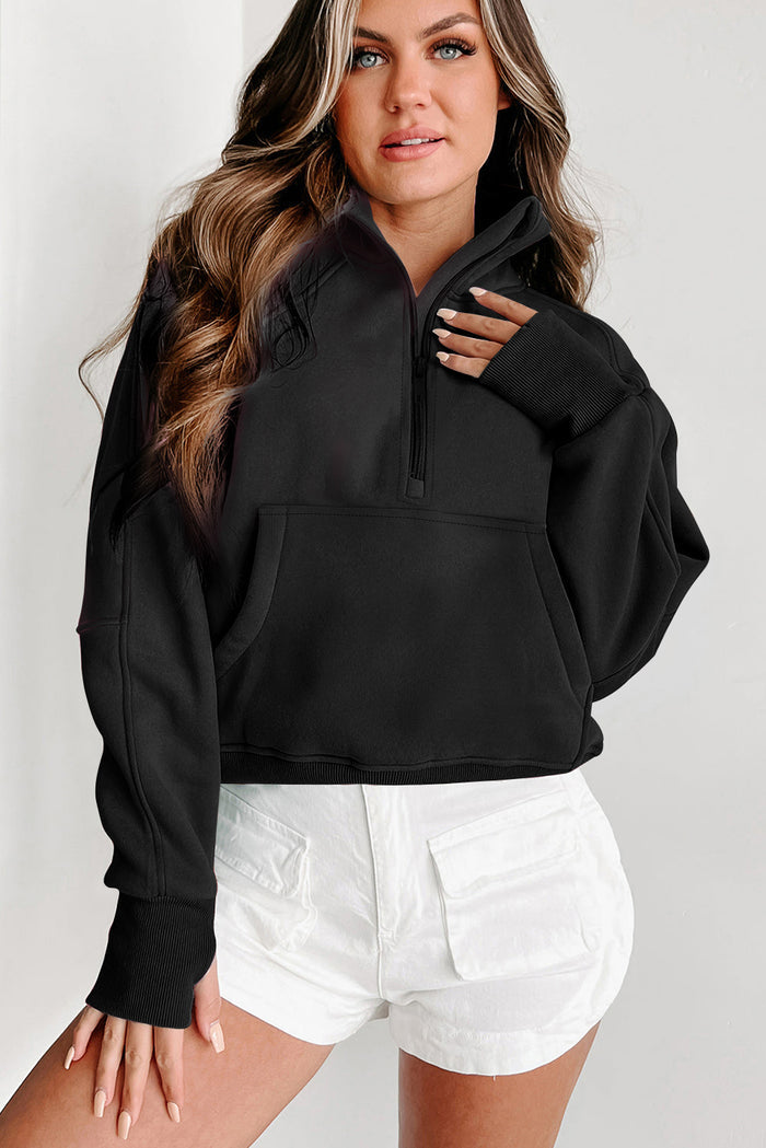 Sweat-shirt noir à col montant et poche kangourou avec fermeture éclair quart de tour