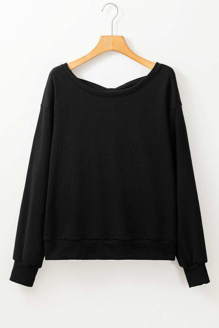 Sweat-shirt noir à col rond *