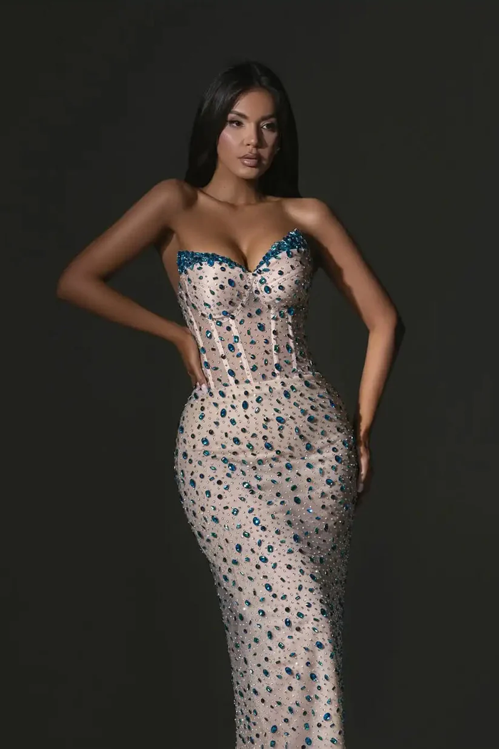 Sweetheart Strapless Sleeveless Mermaid Prom Dress V-Neck Gem With Lace-Up Back