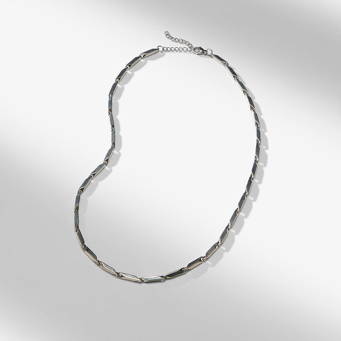 image of the una earring in silver | Lead
