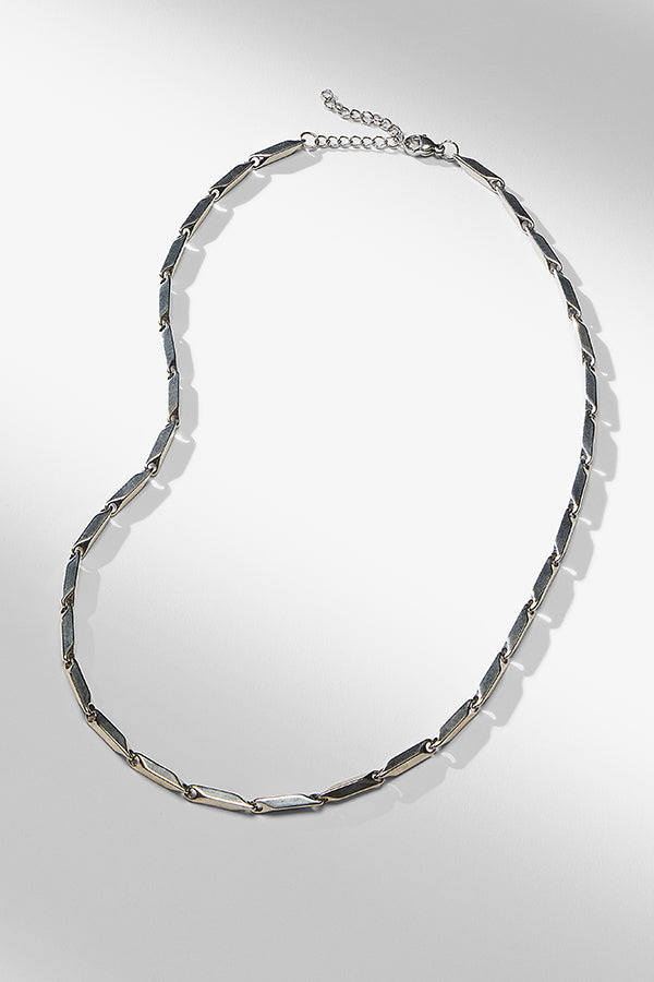 image of the una earring in silver | Exclude | Grid